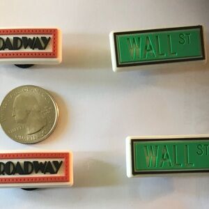 Broadway and Wall Street Croc Charms Set